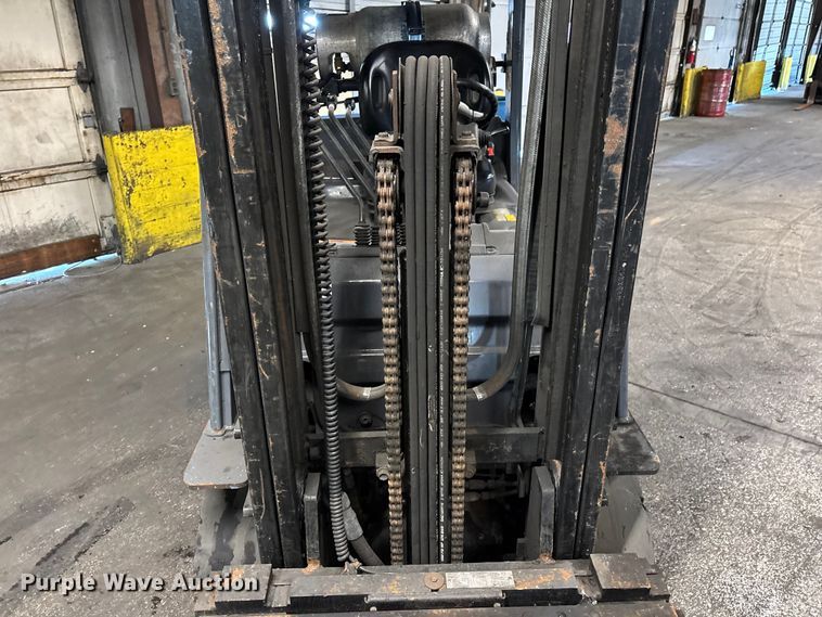 image for item FB5520 Toyota 8FGCU25 forklift