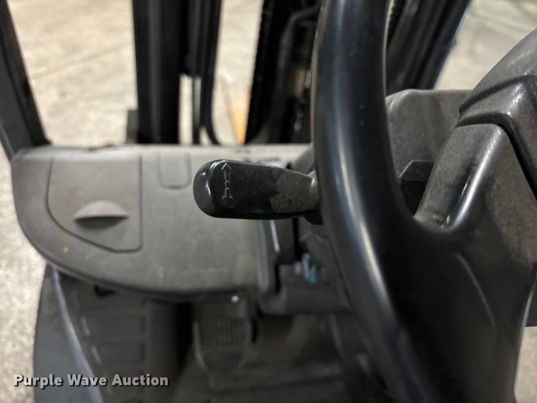 image for item FB5520 Toyota 8FGCU25 forklift