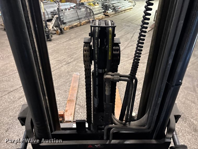 image for item FB5521 Toyota 7FGCU25 forklift