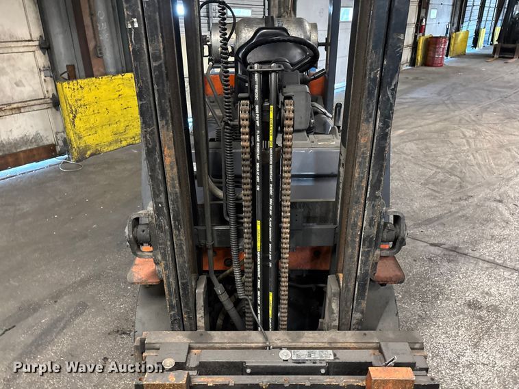 image for item FB5521 Toyota 7FGCU25 forklift