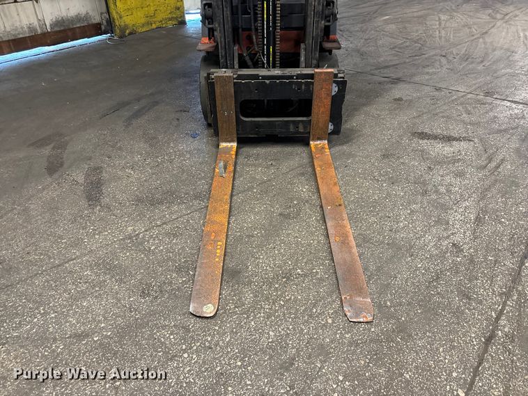 image for item FB5521 Toyota 7FGCU25 forklift