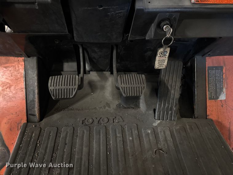 image for item FB5521 Toyota 7FGCU25 forklift