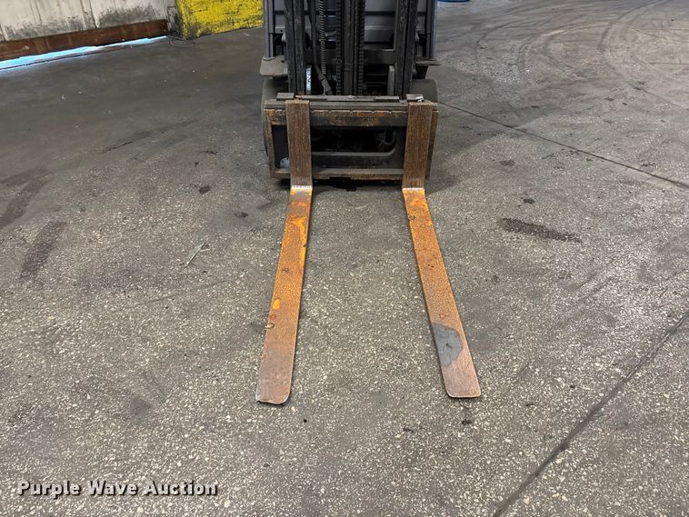 image for item FB5522 Toyota 8FGCU25 forklift