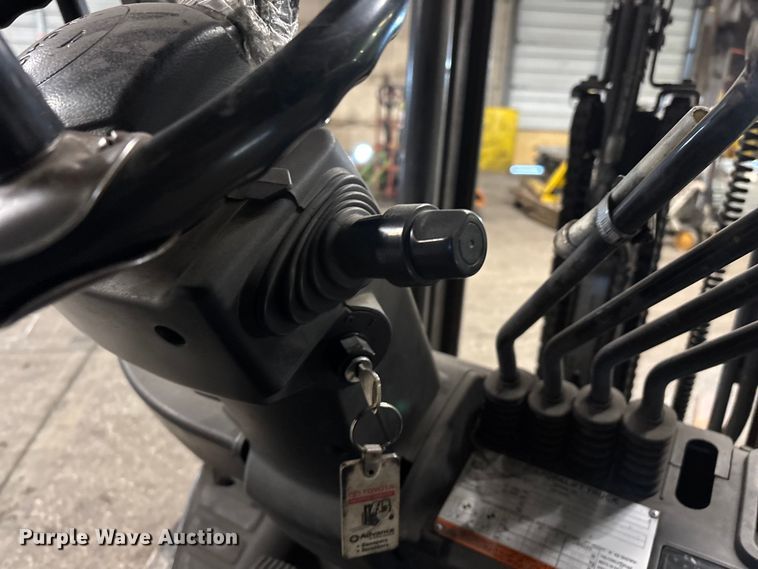 image for item FB5522 Toyota 8FGCU25 forklift