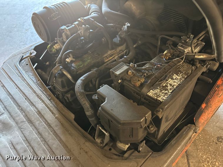 image for item FB5522 Toyota 8FGCU25 forklift