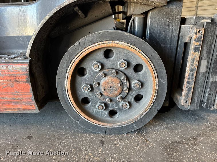 image for item FB5522 Toyota 8FGCU25 forklift