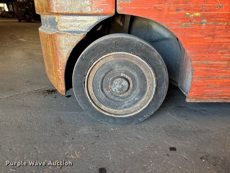 image for item FB5522 Toyota 8FGCU25 forklift