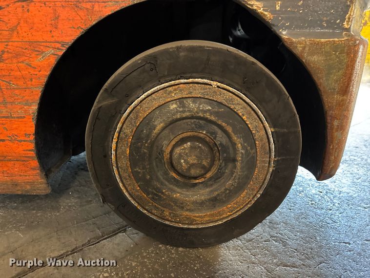 image for item FB5522 Toyota 8FGCU25 forklift