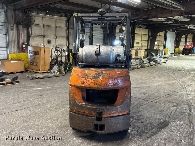 image for item FB5523 Toyota 7FGCU25 forklift