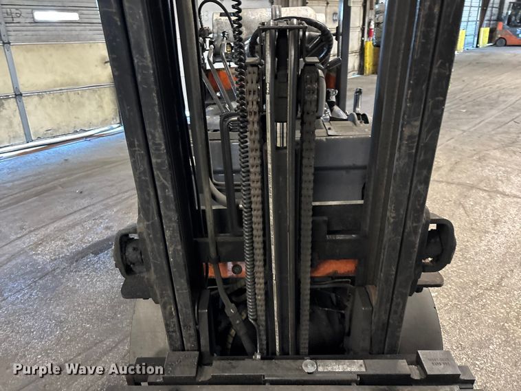 image for item FB5523 Toyota 7FGCU25 forklift