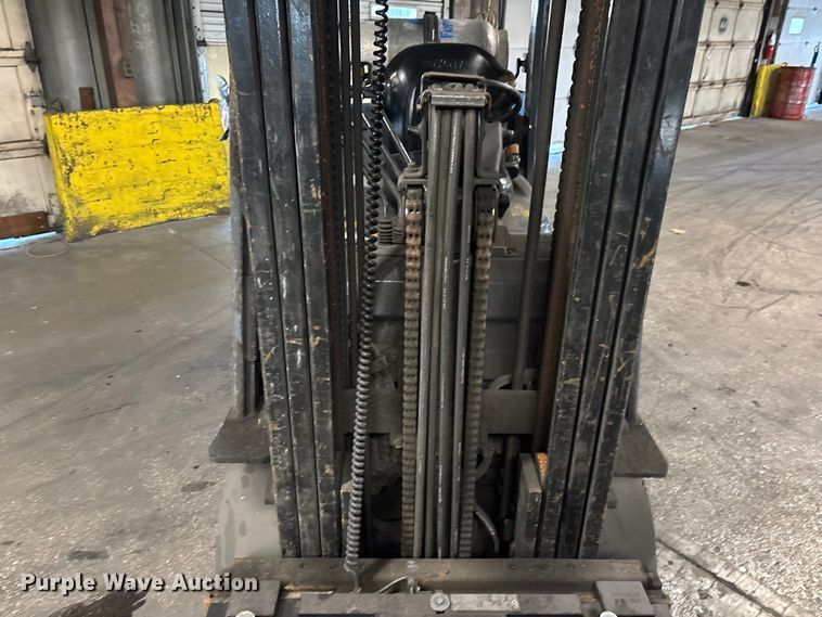 image for item FB5524 Toyota 8FGCU25 forklift