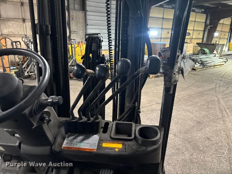 image for item FB5524 Toyota 8FGCU25 forklift