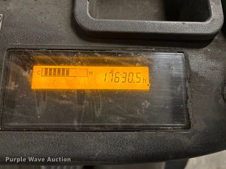 image for item FB5524 Toyota 8FGCU25 forklift