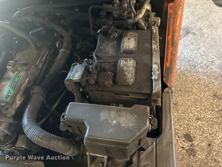 image for item FB5524 Toyota 8FGCU25 forklift