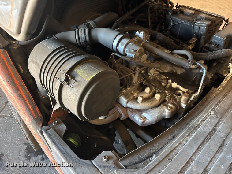 image for item FB5524 Toyota 8FGCU25 forklift