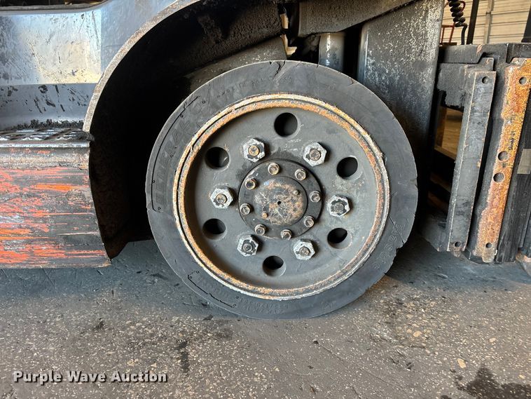 image for item FB5524 Toyota 8FGCU25 forklift