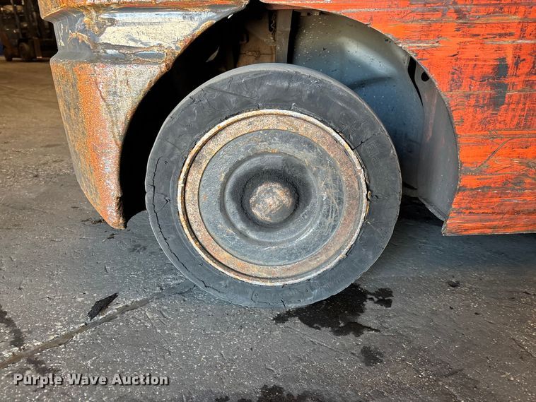 image for item FB5524 Toyota 8FGCU25 forklift