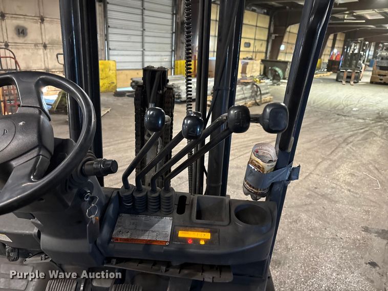 image for item FB5525 Toyota 8FGCU25 forklift