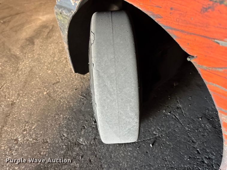 image for item FB5525 Toyota 8FGCU25 forklift