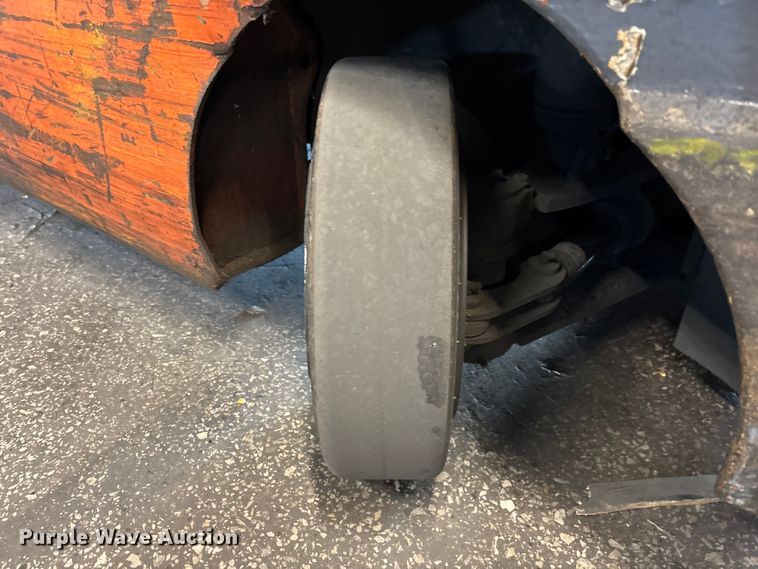 image for item FB5525 Toyota 8FGCU25 forklift