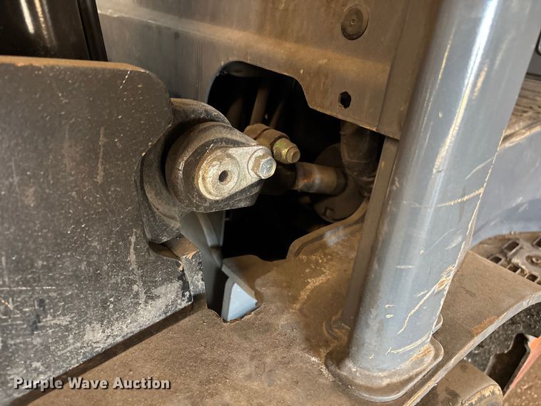 image for item FB5526 Toyota 8FGCU25 forklift