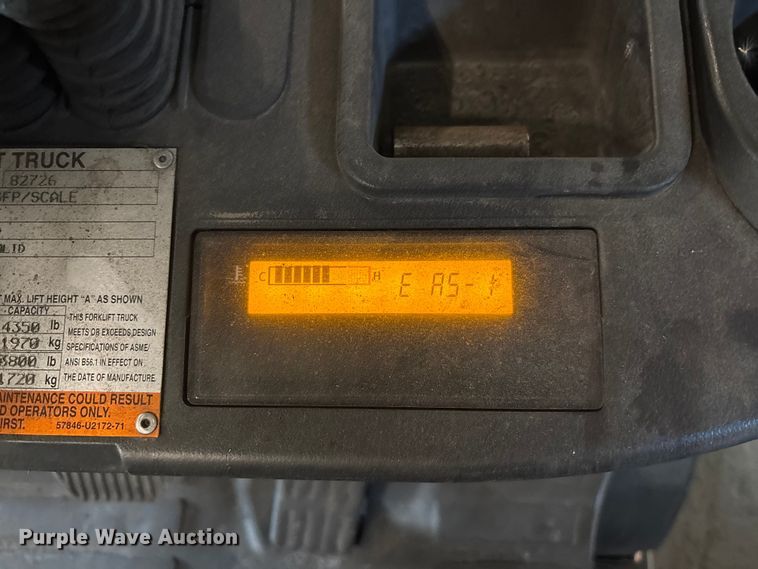 image for item FB5526 Toyota 8FGCU25 forklift