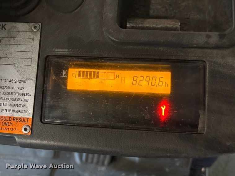 image for item FB5526 Toyota 8FGCU25 forklift