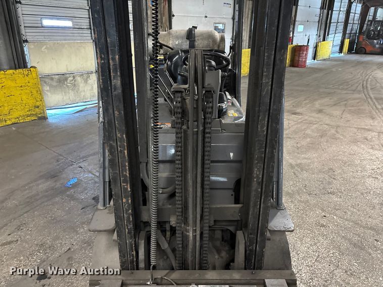 image for item FB5527 Toyota 8FGCU25 forklift