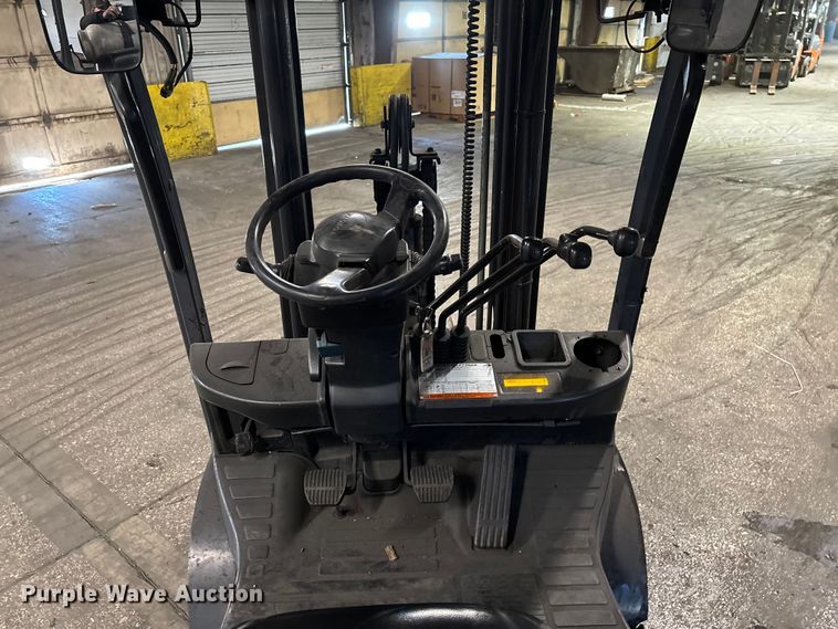 image for item FB5527 Toyota 8FGCU25 forklift