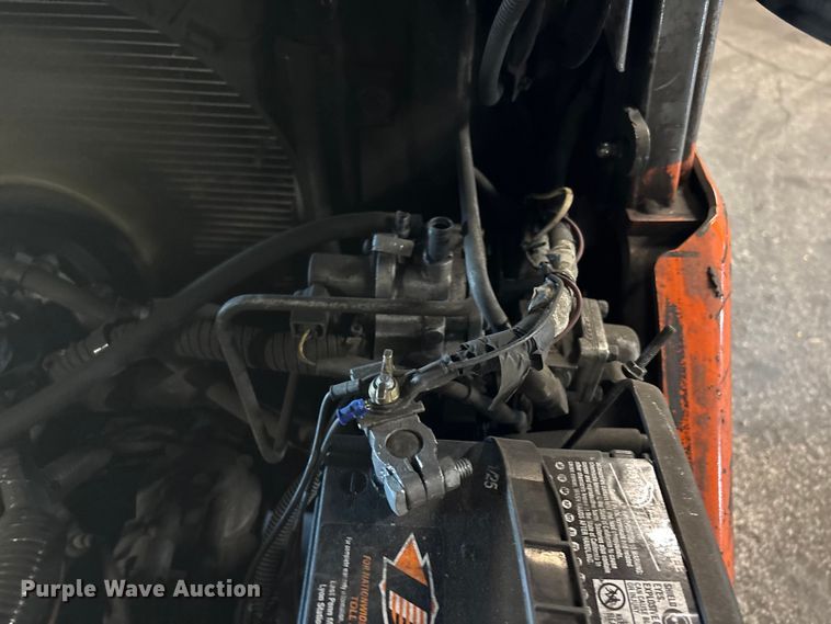 image for item FB5527 Toyota 8FGCU25 forklift