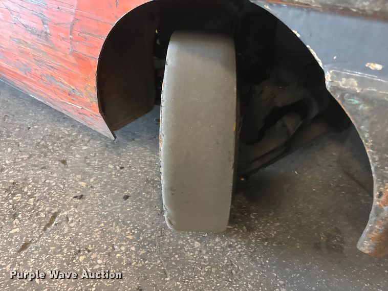 image for item FB5527 Toyota 8FGCU25 forklift
