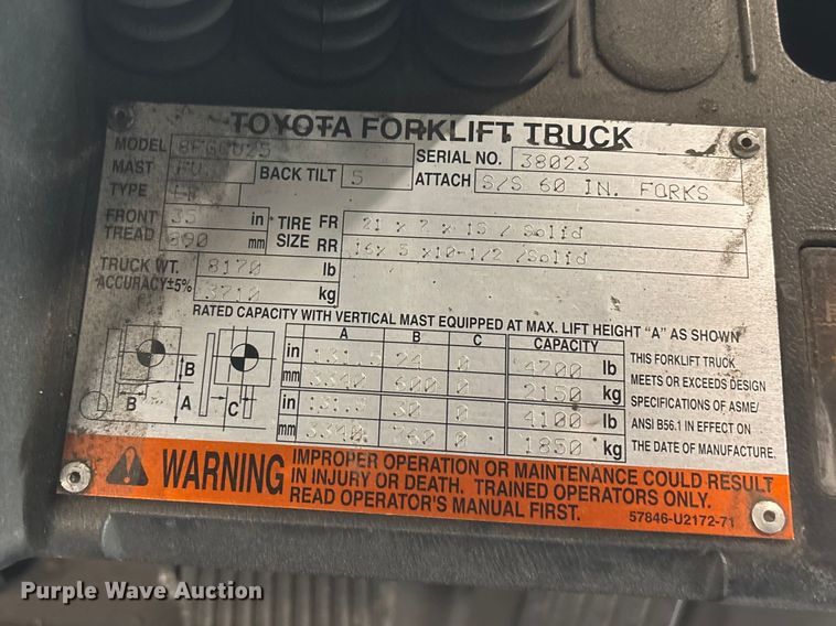 image for item FB5527 Toyota 8FGCU25 forklift