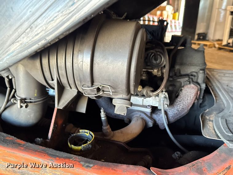 image for item FB5528 Toyota F7GCU25 forklift