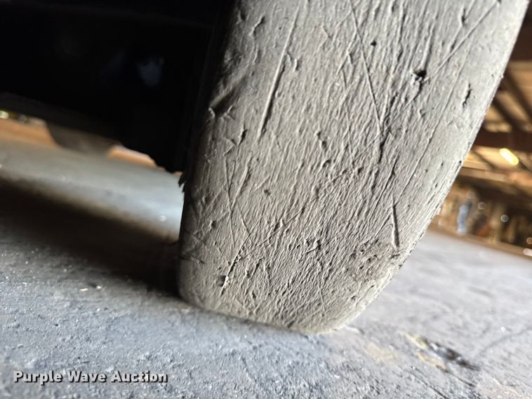 image for item FB5528 Toyota F7GCU25 forklift