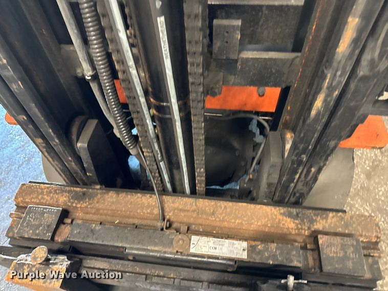 image for item FB5529 Toyota 7FGCU25 forklift