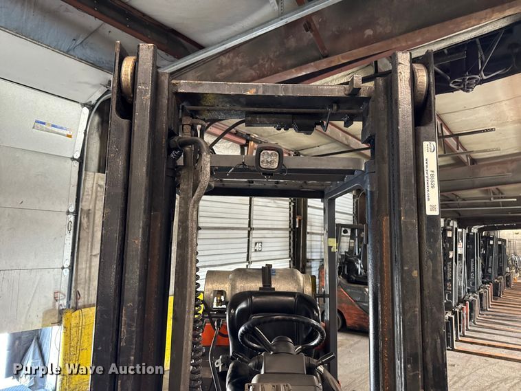image for item FB5529 Toyota 7FGCU25 forklift