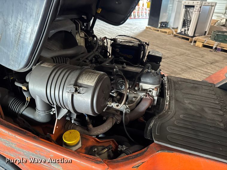 image for item FB5529 Toyota 7FGCU25 forklift