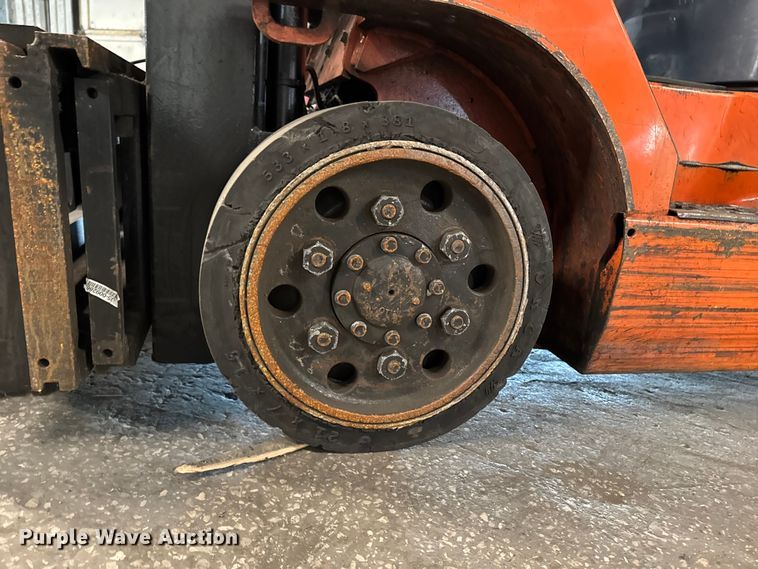 image for item FB5529 Toyota 7FGCU25 forklift