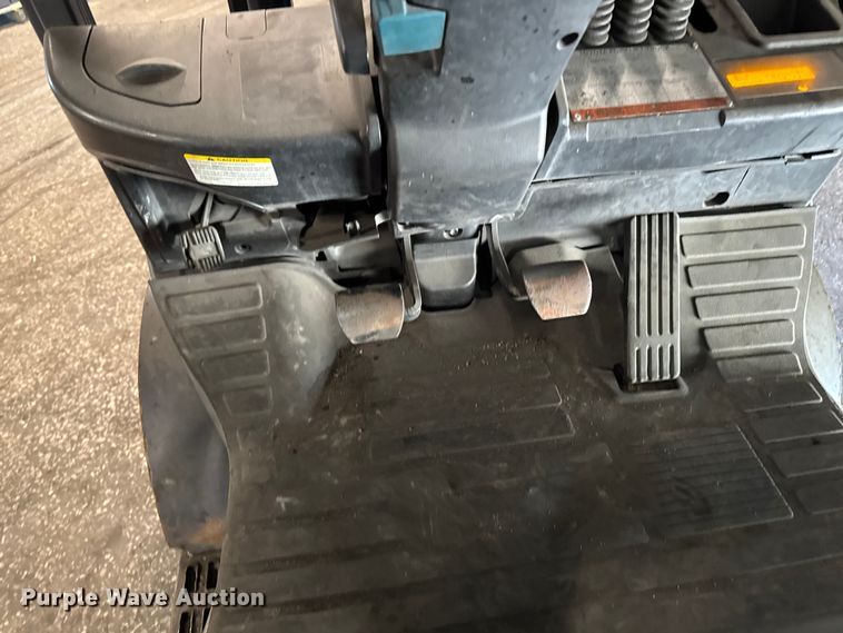 image for item FB5530 Toyota 8FGCU25 forklift