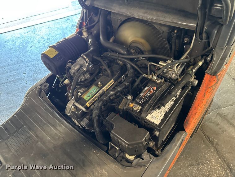 image for item FB5530 Toyota 8FGCU25 forklift