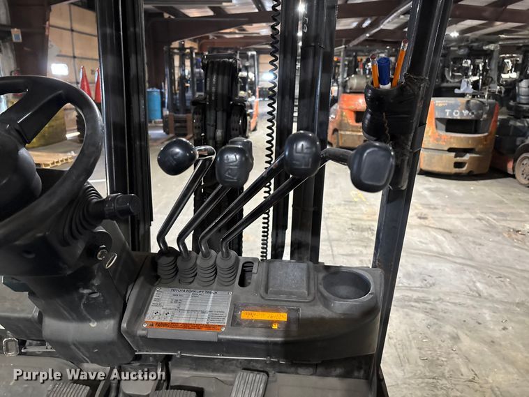 image for item FB5531 Toyota 8FGCU25 forklift