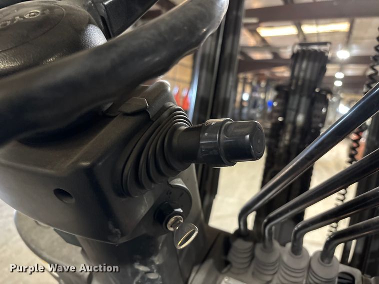 image for item FB5531 Toyota 8FGCU25 forklift