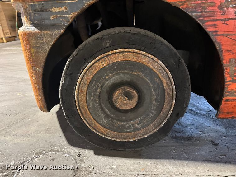 image for item FB5531 Toyota 8FGCU25 forklift