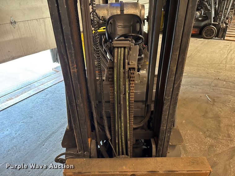 image for item FB5532 Toyota 8FGCU25 forklift