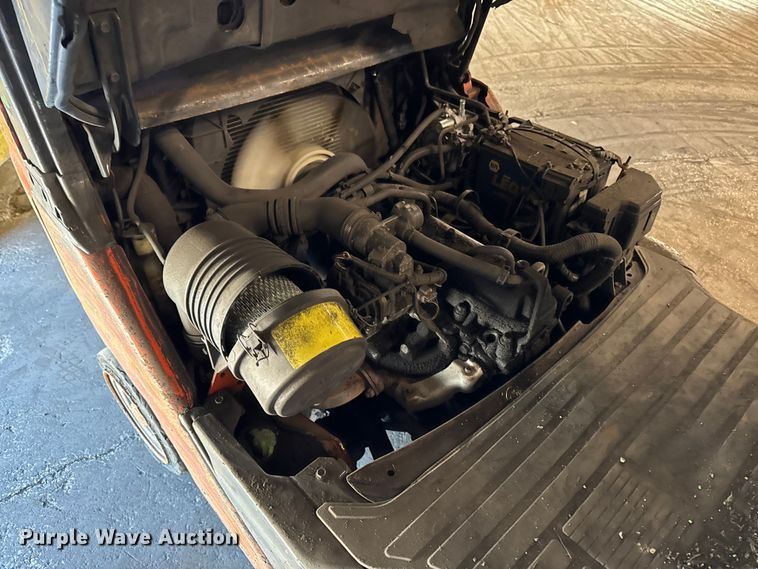 image for item FB5532 Toyota 8FGCU25 forklift
