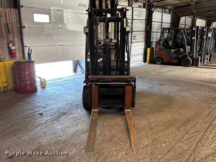 image for item FB5533 Toyota 8FGCU25 forklift