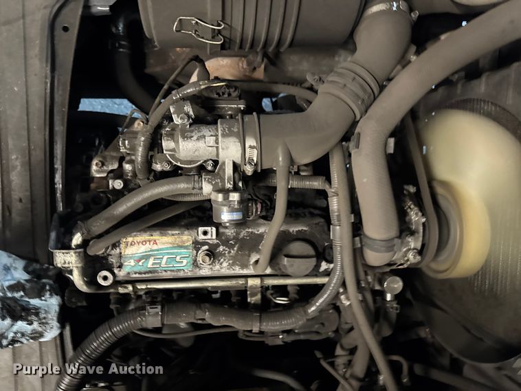 image for item FB5533 Toyota 8FGCU25 forklift