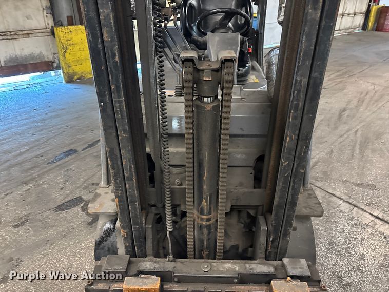 image for item FB5534 Toyota 8FGCU25 forklift