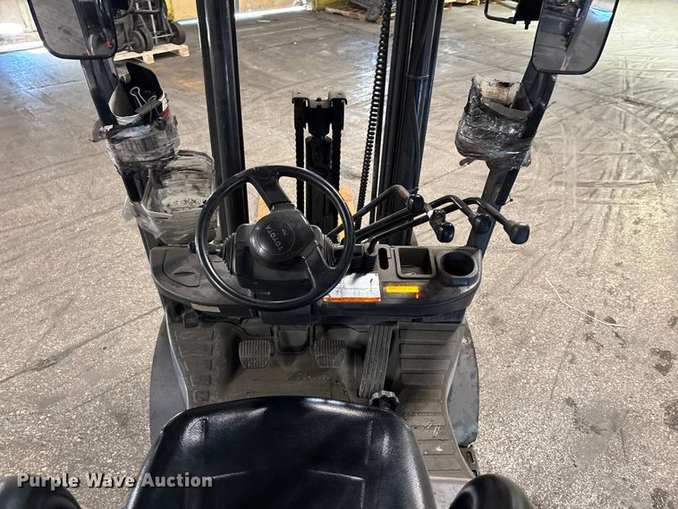 image for item FB5534 Toyota 8FGCU25 forklift