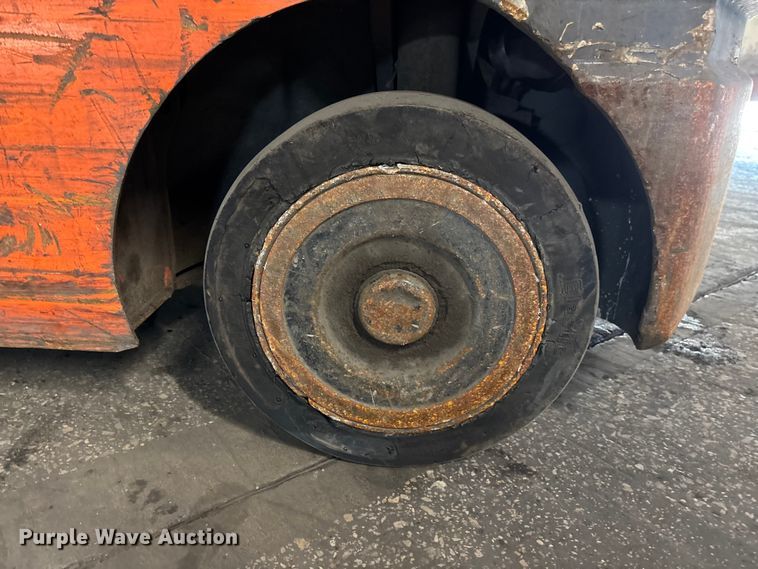 image for item FB5534 Toyota 8FGCU25 forklift